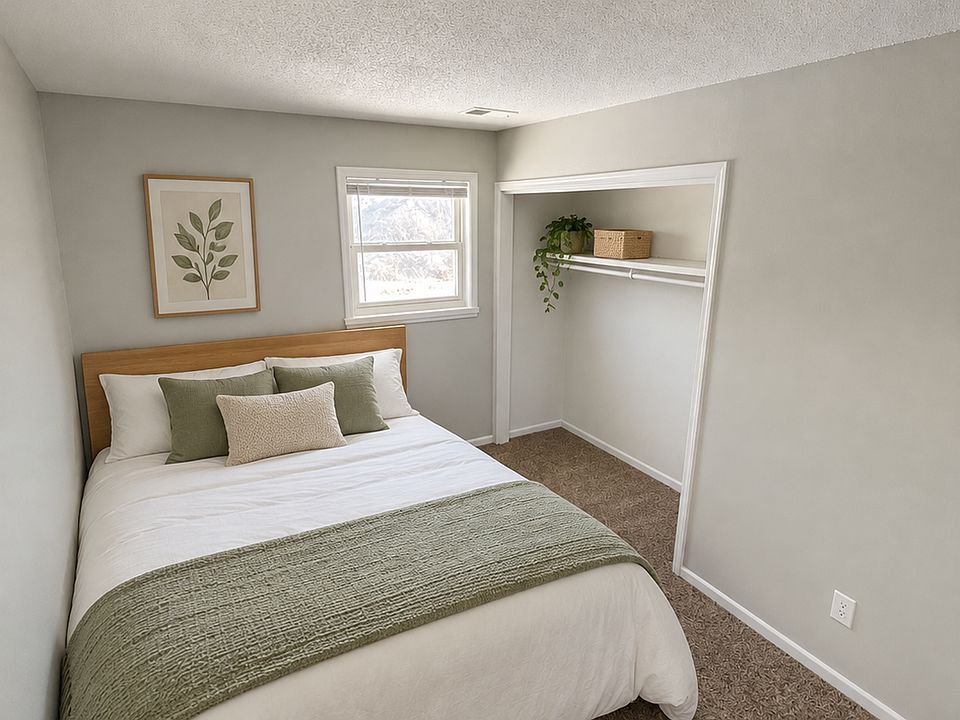 1st image of 1043 N Arrowhead Ridge Dr #Ac-1044