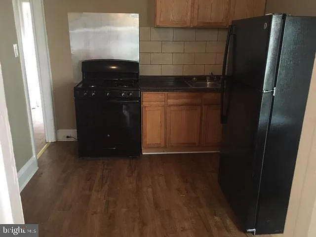 2 bed, 1160 sqft, $895 — Photo 3
