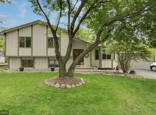 7570 Banning Way, Inver Grove Heights, MN 55077