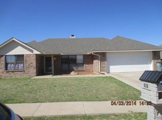 1620 SE Hillcrest Ave, Lawton, OK 73501