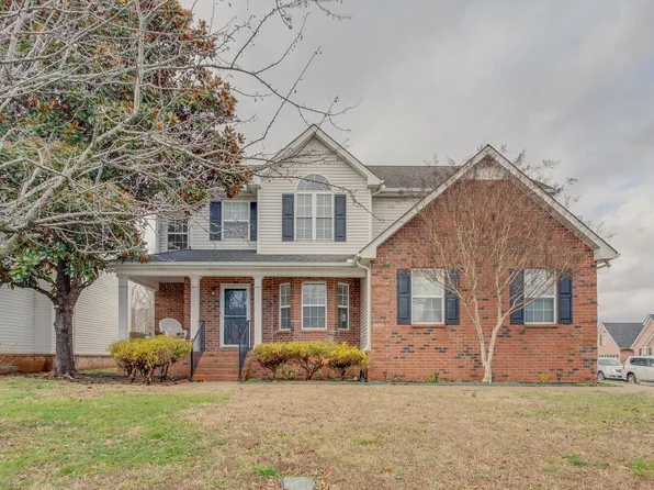 2464 Oak Hill Dr, Murfreesboro, TN 37130