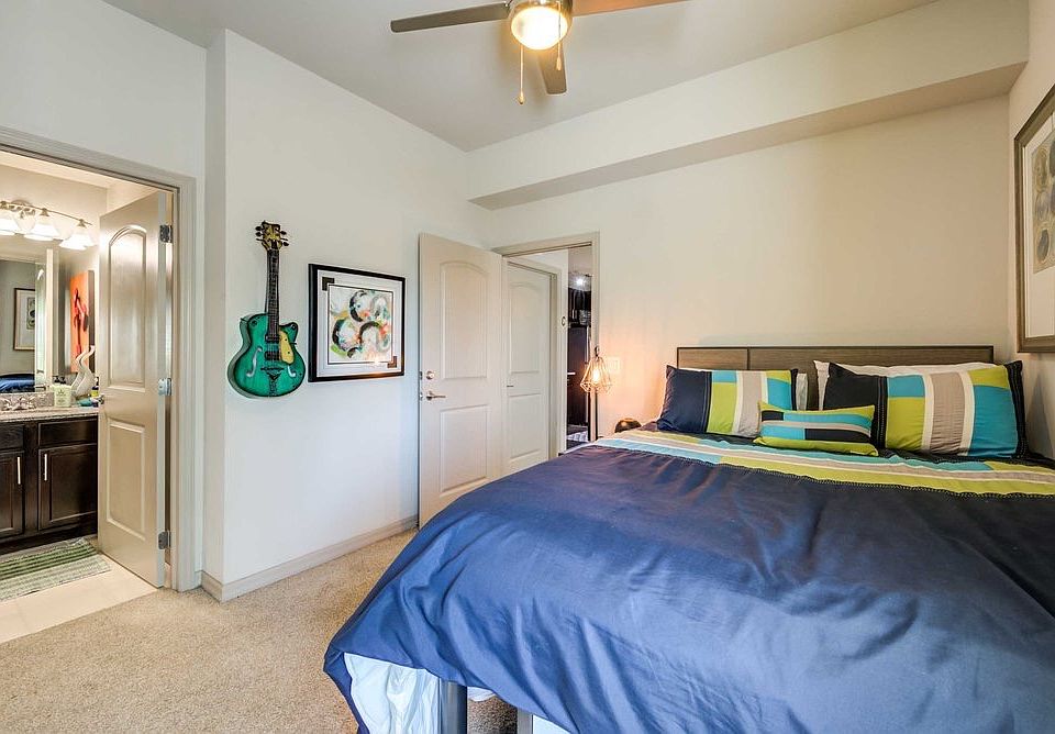 1st image of 10121 Shephard St #13202