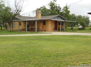 747 Gilliam Rd, Pearsall, TX 78061
