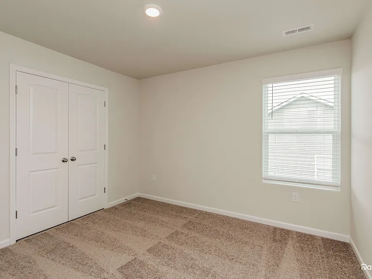 376 Kenyon Dr — Photo 13