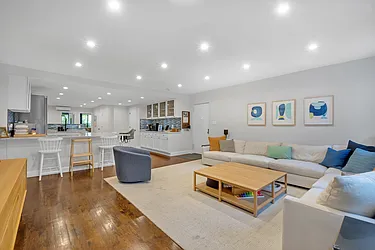 218 East 75th Street