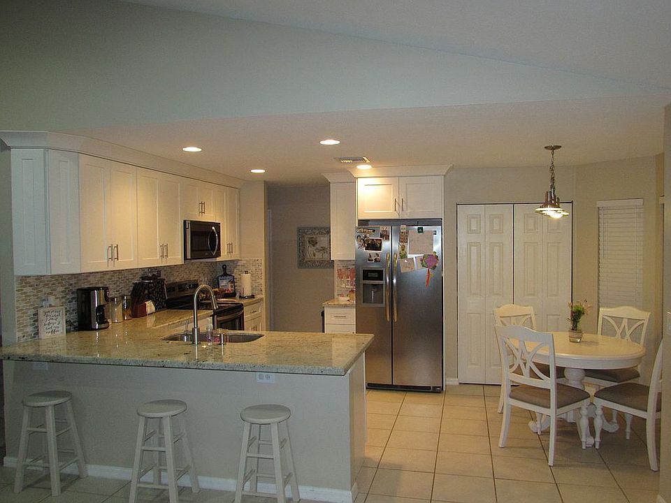 2nd image of 3764 Miramontes Cir