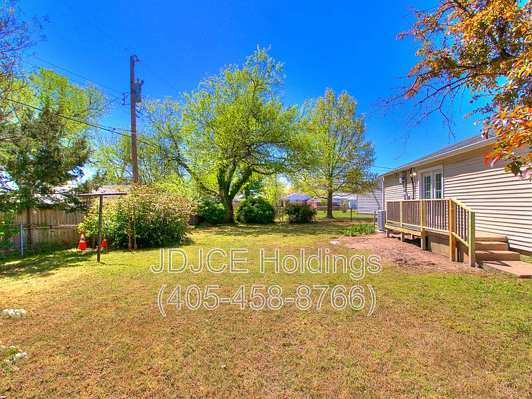 122 W Marshall Dr — Photo 23