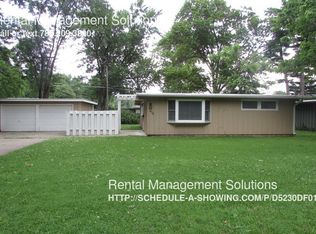 1628 SW Shunga Dr, Topeka, KS 66611