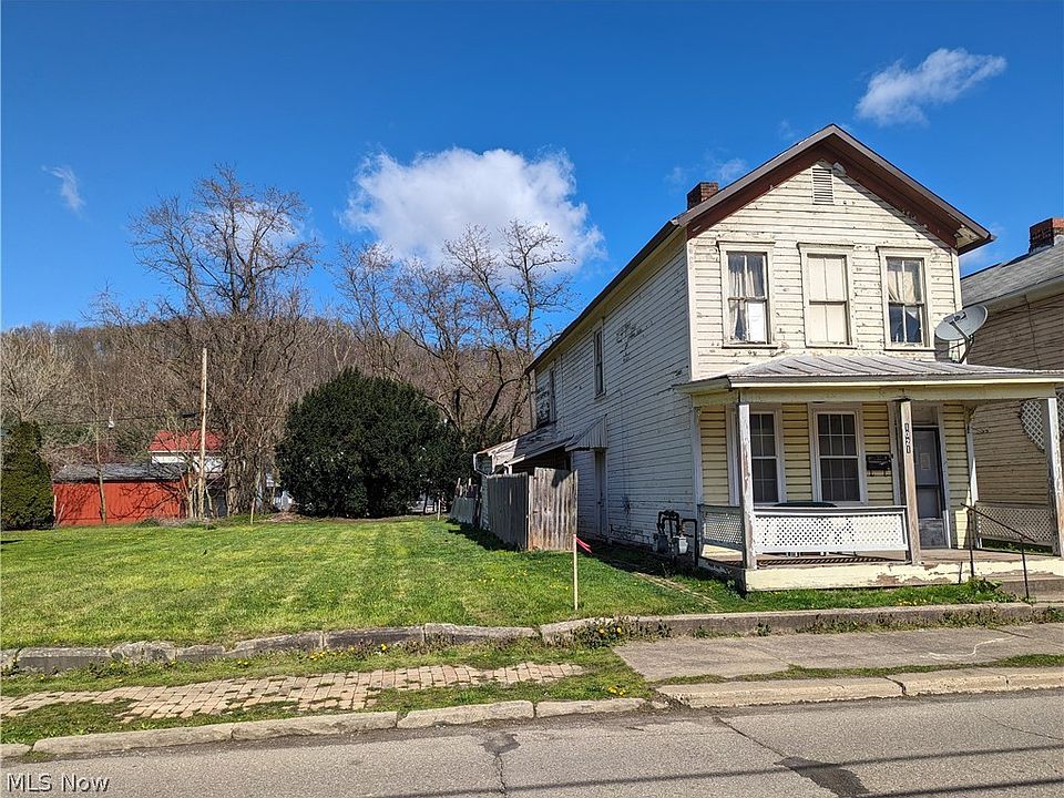 1st image of 1021 Commerce St