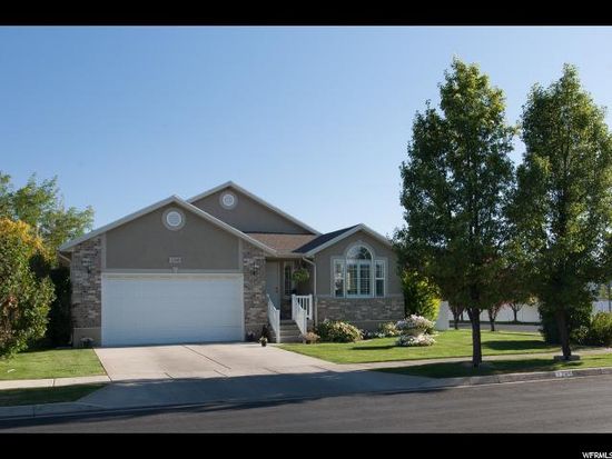 2249 W Craig Ln, Syracuse, UT 84075