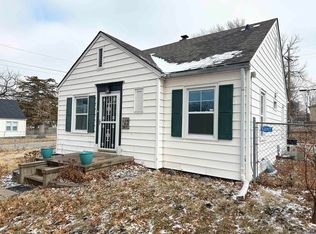 800 SW Wayne Ave, Topeka, KS 66606