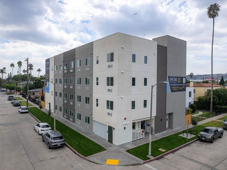 Building Photo 3