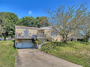 303 Thomas School Rd, Greensburg, PA 15601