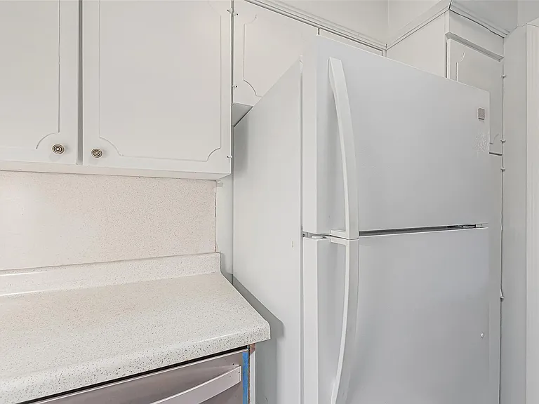 2601 Bellefontaine St #B309 — Photo 12