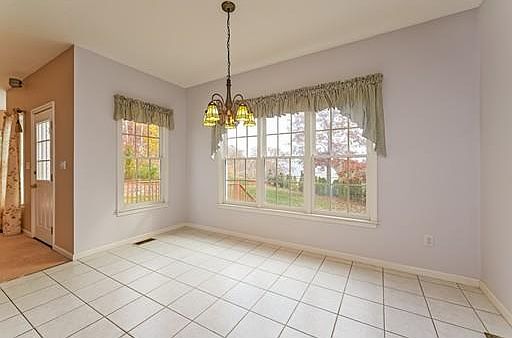 4th image of 127 Ewald Ave