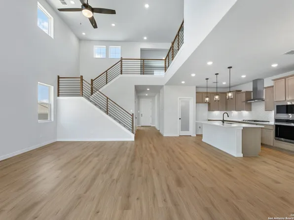 16650 Rosemary Ridge, Elmendorf, TX 78112