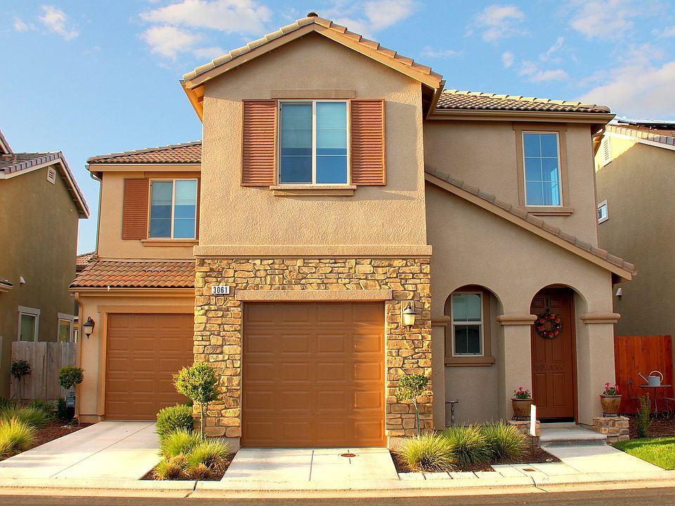 1st image of 3061 Mount Rainier Ln