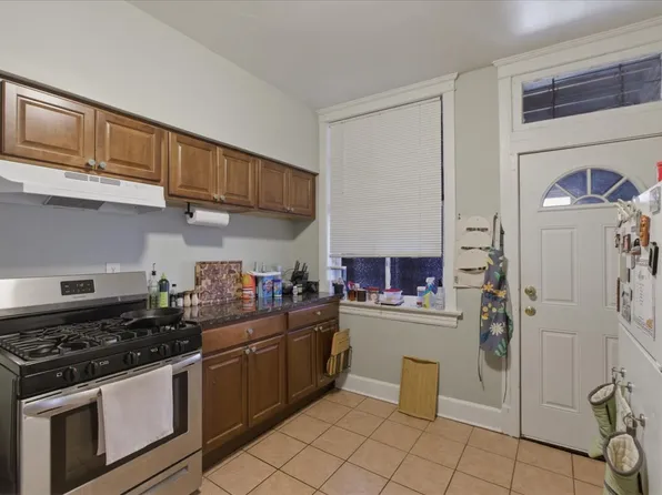 4002 N Southport Ave #2, Chicago, IL 60613