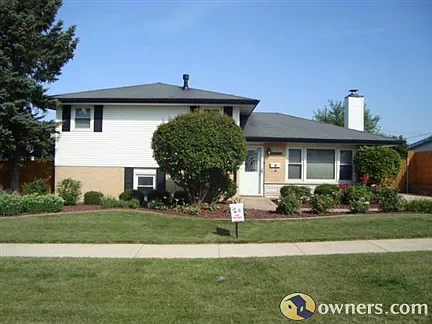 16746 Oketo Ave photo 1