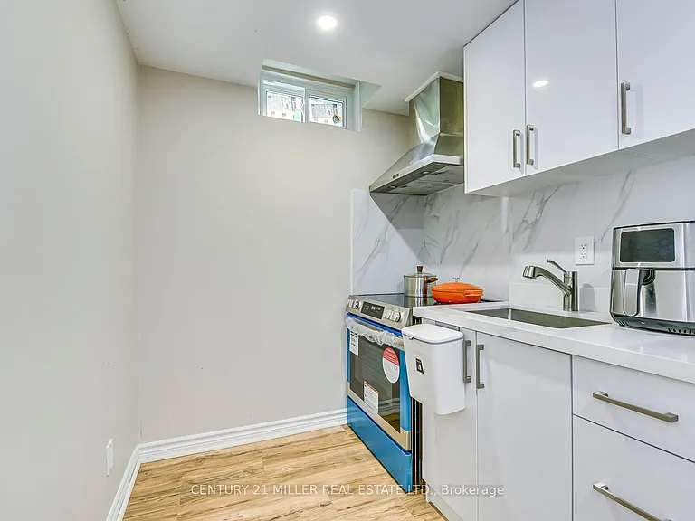 1351 Fieldcrest Ln #LOWER — Photo 12