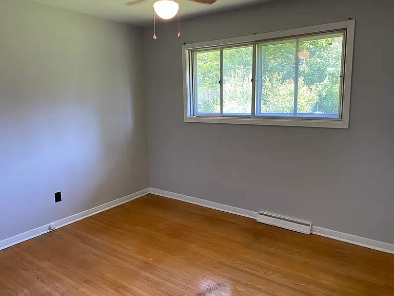 16 Victor Blvd #UPPER — Photo 33