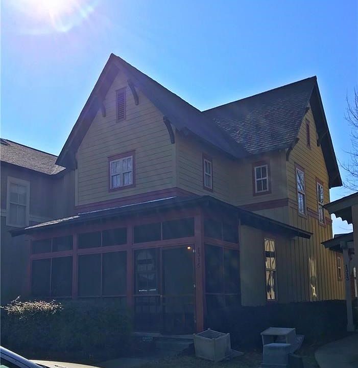 2nd image of 650 Dekalb St Unit 1315