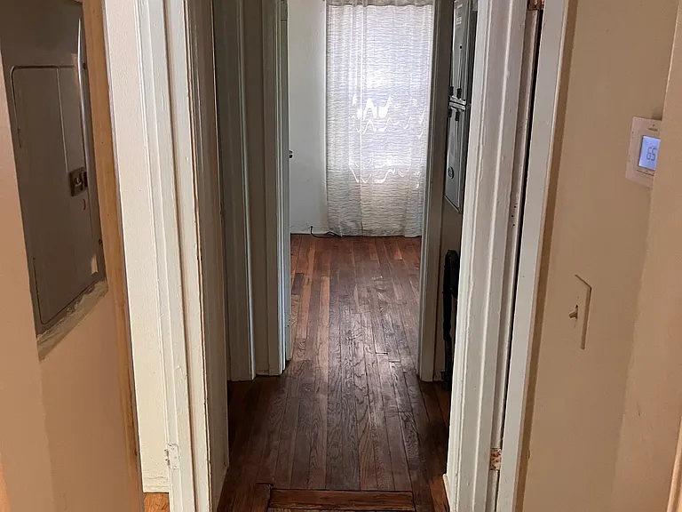 485 Glenwood Pl SE — Photo 8