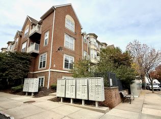 201 Dey St APT 162, Harrison, NJ 07029