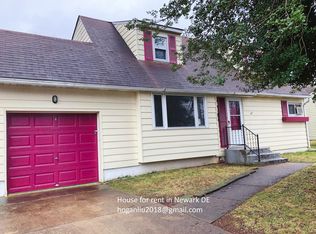 7 Phelps Ln, Newark, DE 19711