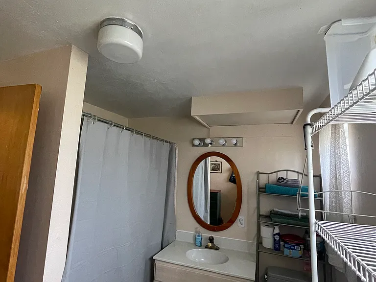 830 Orion St — Photo 11