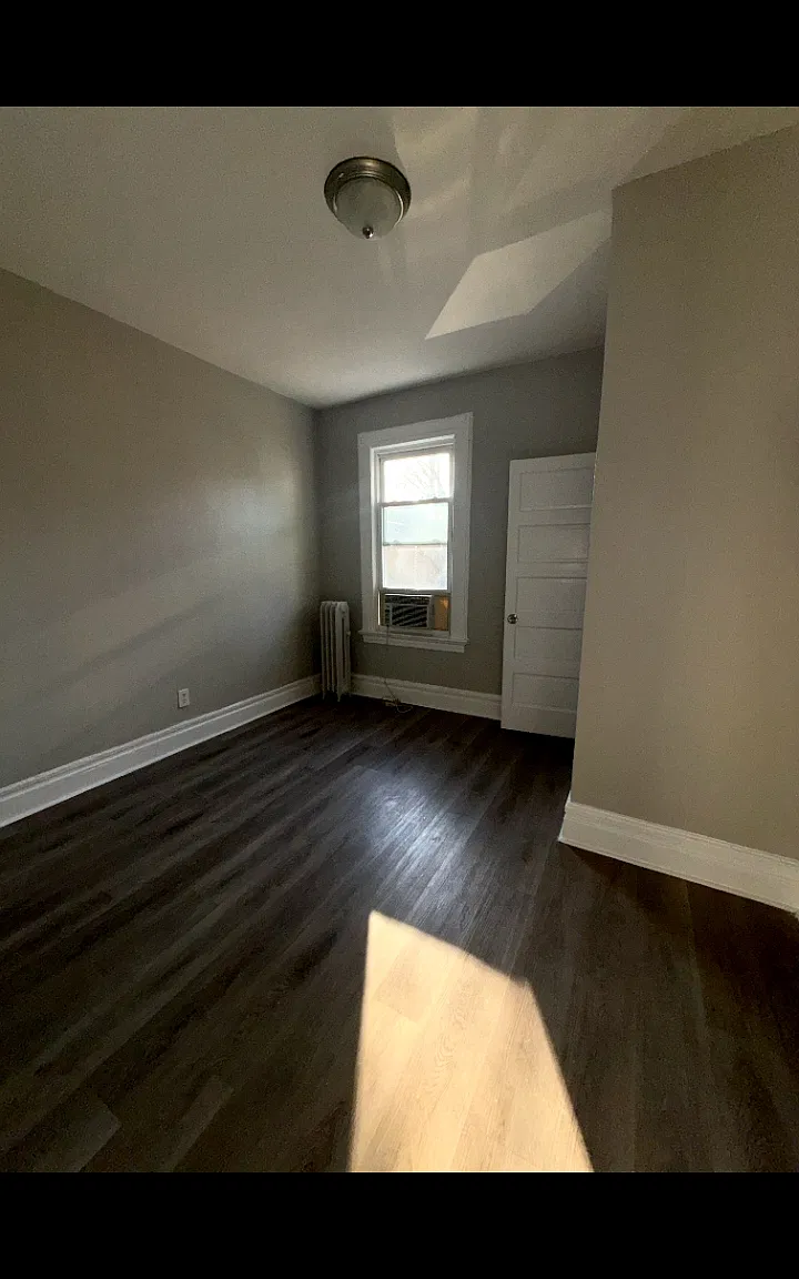 1 bed, $1,595 — Photo 2