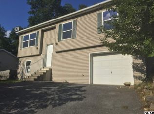 13 Independence Dr, Mount Holly Springs, PA