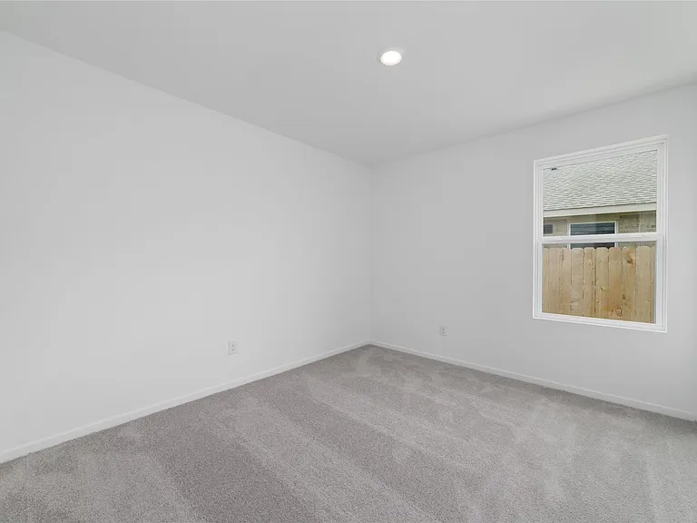 3064 Huntersville Dr — Photo 12