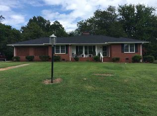 3111 Longbow Dr, Spartanburg, SC 29302