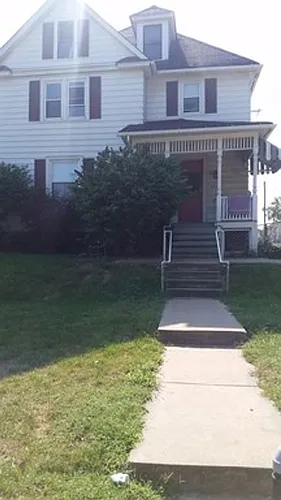 1418 12th Ave Photo 1