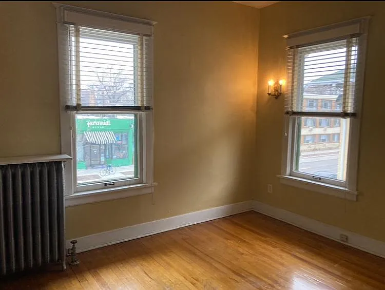 1416 W 34th St #3 — Photo 11