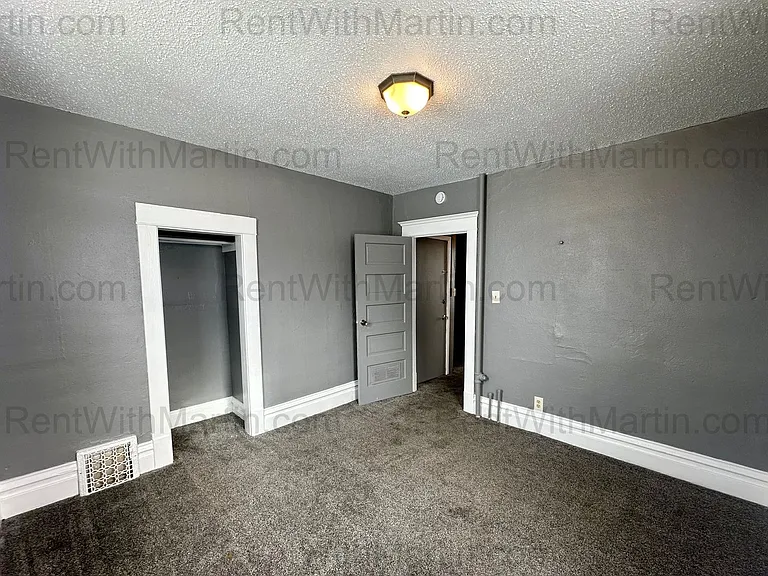 910 Mulberry St — Photo 8