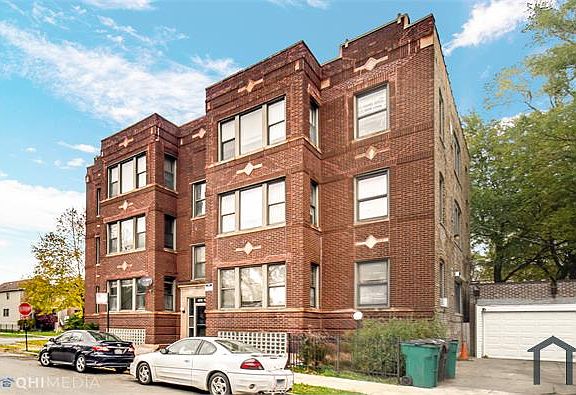 2nd image of 7005 S Kimbark Ave #2S