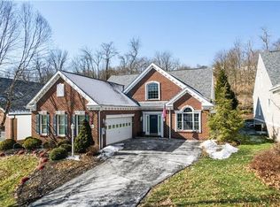 123 Driftwood Dr, Mc Murray, PA 15317