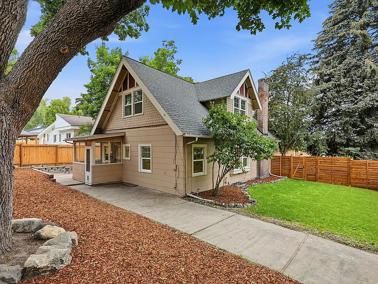 1303 S Ash St — Photo 29
