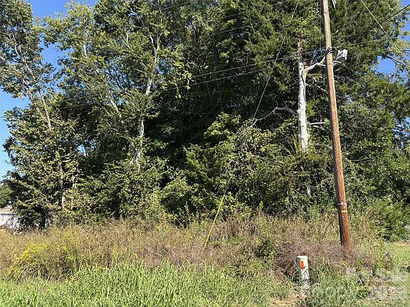 5th image of 0 Railroad St