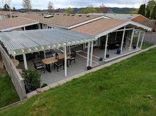 14910 S Brookfield Dr, Oregon City, OR 97045