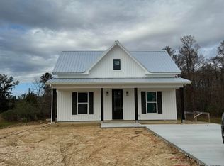 26205 Riverscape Dr, Springfield, LA 70462