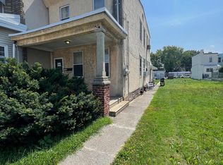 7047 Hegerman St, Philadelphia, PA 19135
