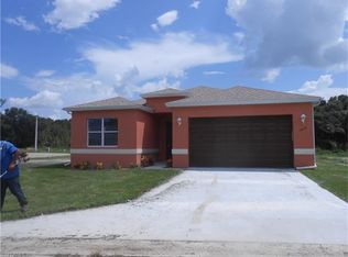 1044 Hamilton St, Immokalee, FL 34142