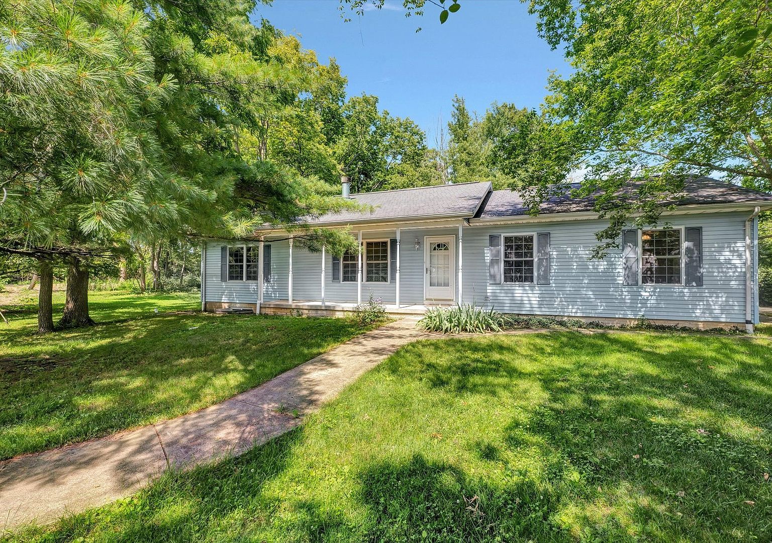 12288 Friends Creek Park Rd, Cisco, IL 61830 Zillow