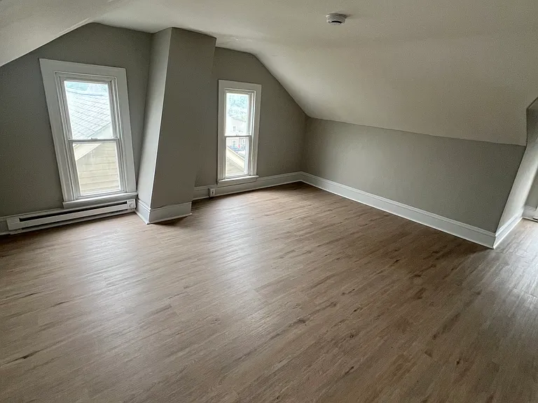 240 W Ridge St #1 — Photo 15