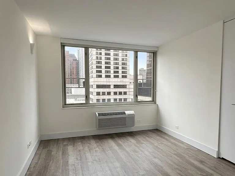 130 W 67th St #16C — Photo 4