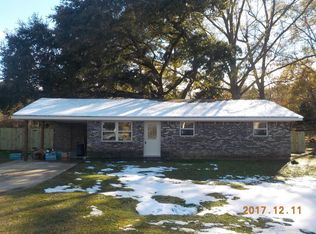 706 Louisiana St, Purvis, MS 39475