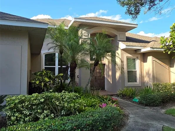 136 Lake Mariam Way, Winter Haven, FL 33884